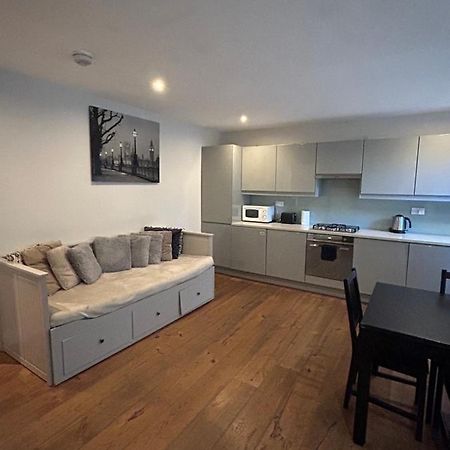 Luxurious Central Soho Apartment Londra Dış mekan fotoğraf